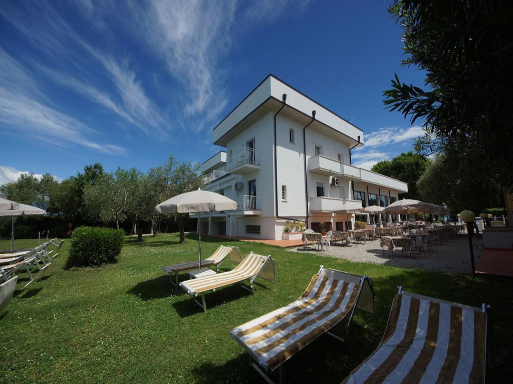 Hotel Saviola Sirmione Exterior foto