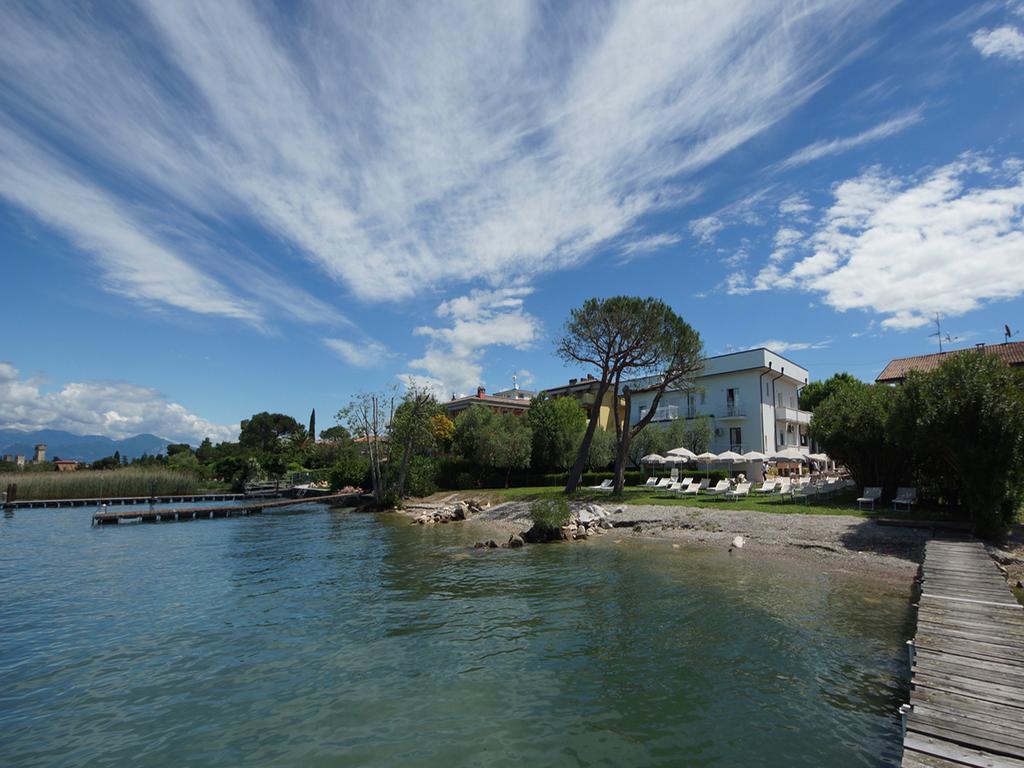 Hotel Saviola Sirmione Exterior foto